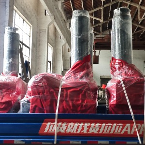 羅茨風機發(fā)貨中